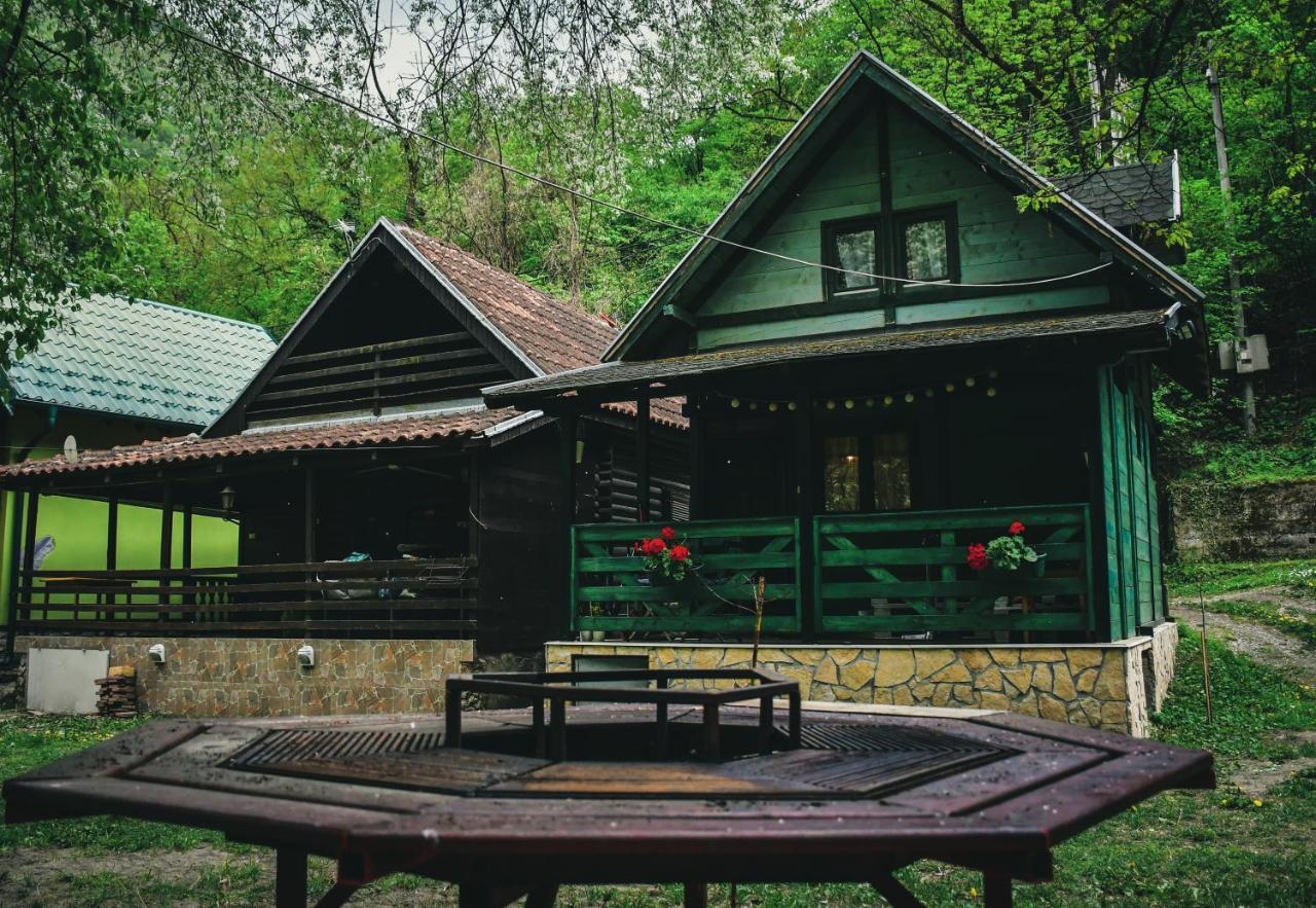 Vikendica,, Tadic,, Ovcar Banja Villa Luaran gambar